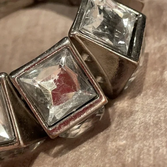 Chunky Stretch Bracelet - Picture 2 of 5